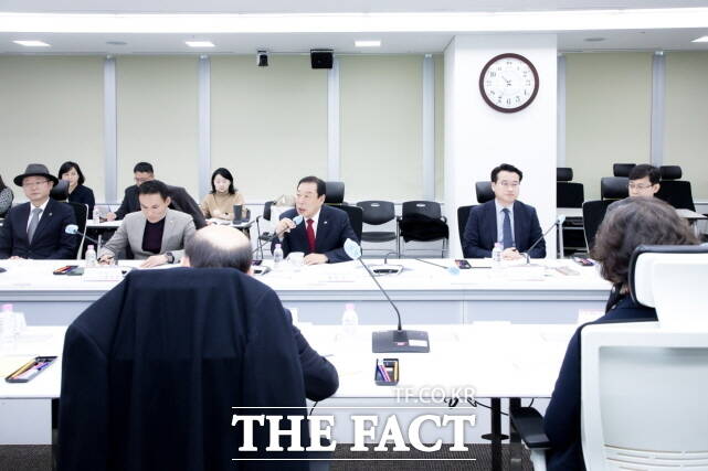 세종시가 21일 집현실에서 2025년 제1차 지방대육성협의회를 열고 2025년 지역혁신중심 대학지원체계(RISE) 시행계획(안)을 심의·확정했다. /세종시