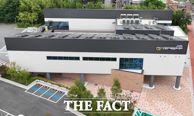 사천우주항공캠퍼스가 조성된 사천시 산업단지 복합문화센터 /사천시