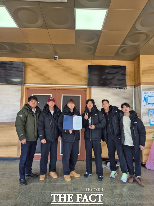 제27회 한국실업펜싱연맹회장배 우승한 광주시청 김경무 /광주시