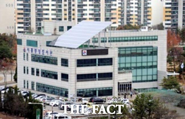 시흥시중앙도서관 전경 /시흥시