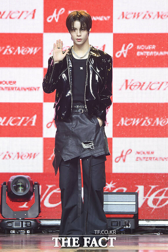 판