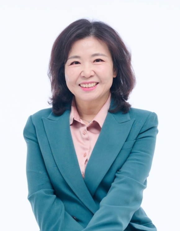 박보경 한국여성건설인협회 회장은 건설은 여성이 잘 할 수 있는 분야라고 말했다. /한국여성건설인협회