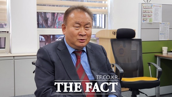 이상민 국민의힘 대전시당위원장이 13일 대전시의회에서 기자간담회를 갖고 있다./정예준 기자