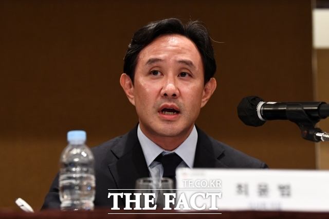 14일 MBK파트너스와 영풍은 최윤범 고려아연 회장(사진)의 법을 무시하는 행태가 도를 넘었다고 꼬집었다. /서예원 기자