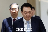  [윤석열 파면] 외교부, 전 재외공관에 '尹 사진' 철거 지시