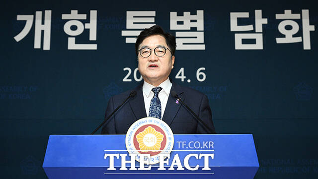 조 의원은 조기 대선과 개헌 국민투표를 동시에 시행하자는 우원식 국회의장의 제안이 현실적으로 불가능하다고 주장했다. /박헌우 기자