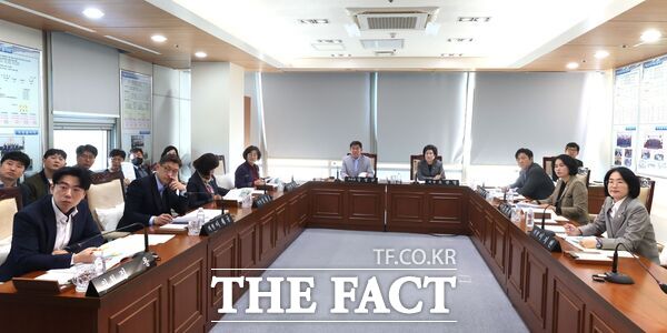 대전 동구의회는 8일 운영위원회 및 전체 의원 간담회를 열고 제285회 임시회 의사일정을 확정했다./대전 동구의회