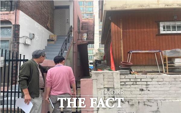 소규모 노후 건축물 안전점검 실시 모습 /대전 중구