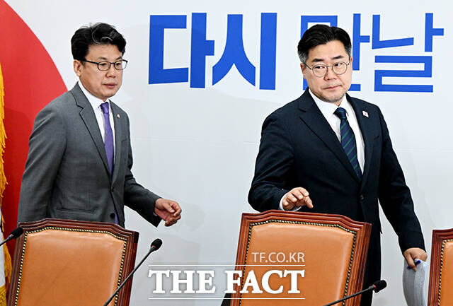 우 의장과 야권이 반발하지만 법학계는 위헌 소지를 인정하면서도 권한쟁의심판의 실효성에는 의문을 제기했다. /배정한 기자
