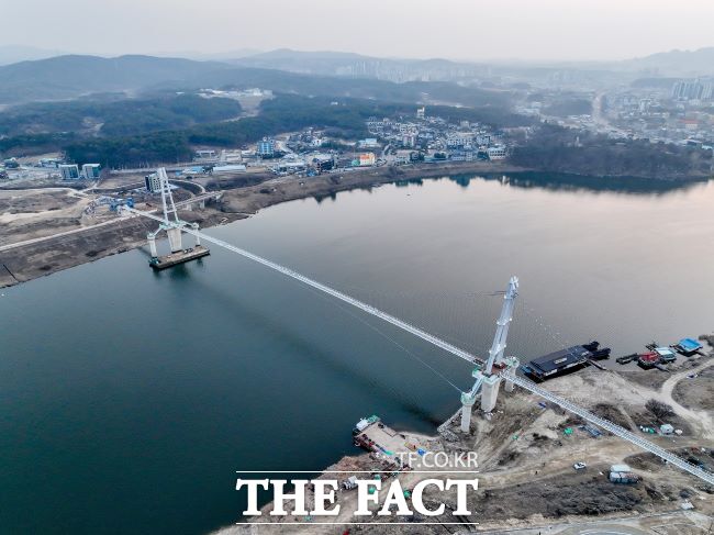 여주남한강 출렁다리 /여주시