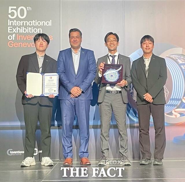 한국남동발전이 스위스 제네바에서 열린 2025 스위스 제네바 국제발명품 전시회에서 총 3개 분야에서 수상했다./한국남동발전