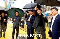  여성용 유성구의원, 통학로 바닥신호등 설치 대전시에 건의