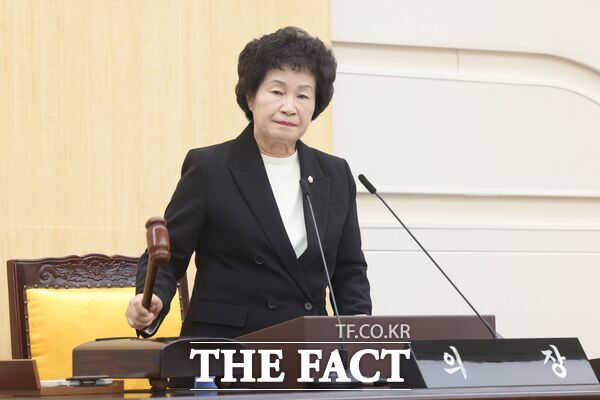 대전 동구의회가 16일 제285회 임시회 제1차 본회의를 개의했다. 오관영 의장이 개회사를 하고 있다. /대전 동구의회