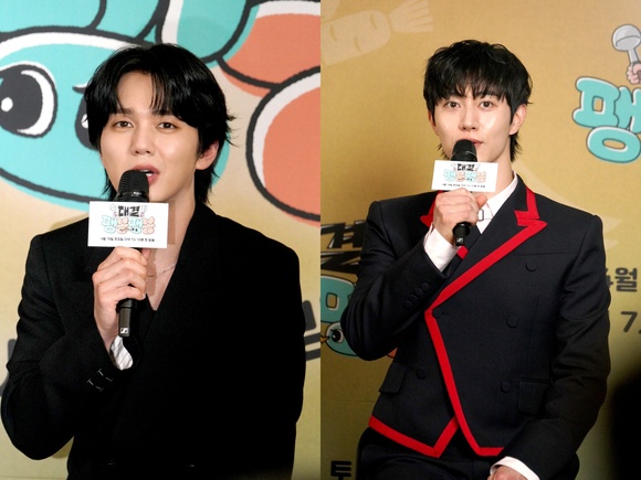 배우 유승호(왼쪽)와 곽동연이 17일 오후 3시 서울 마포구 스탠포드호텔에서 열린 대결! 팽봉팽봉 제작발표회에 참석해 프로그램과 관련된 다양한 이야기를 나눴다. /JTBC