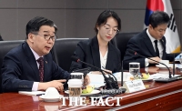  주한외국상공회의소 대표들과 간담회 갖는 유철환 권익위원장 [포토]
