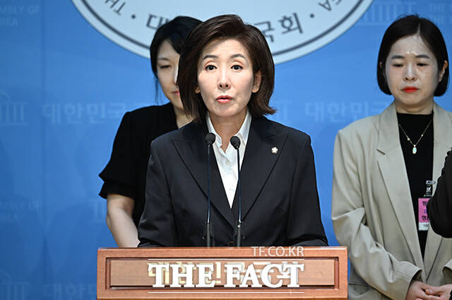 나경원 국민의힘 대선 경선 후보가 18일 오전 서울 여의도 국회에서 교육 공약 관련 기자회견을 열고 발언하고 있다. /국회=박헌우 기자