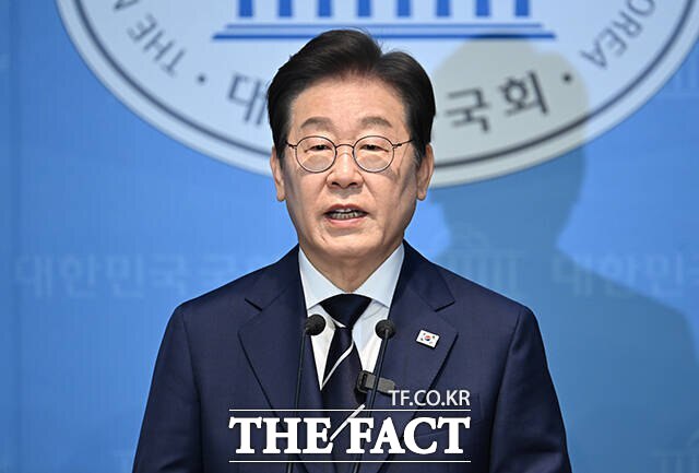 이 후보는 새로운 나라를 열망하는 한 분, 한 분의 간절함이 유독 무겁게 다가온다며 후원자들에게 감사한 마음을 전했다. /박헌우 기자
