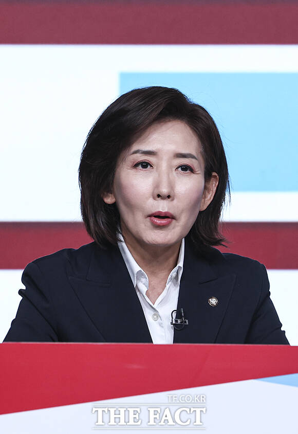 발언하는 나경원 후보. /국회사진취재단