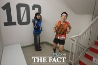  '123층을 향해' [포토]