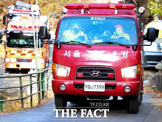 서울 관악구 봉천동의 21층 규모 아파트에서 불이 나 1명이 사망하고 7명이 다쳤다. 사진은 기사와 관련 없음./관악소방서