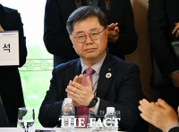  국회미래산업포럼 발족식 참석한 박일준 부회장 [포토]