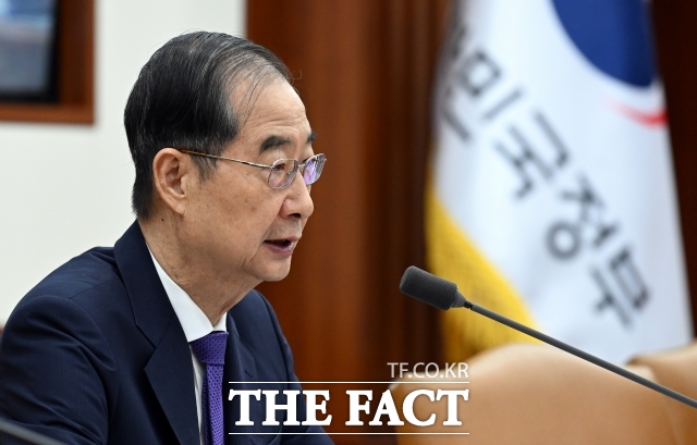 한덕수 대통령 권한대행 국무총리는 23일 경기도 평택에 있는 캠프 험프리스 한미연합사령부를 방문해 한미동맹의 굳건함을 재확인하고, 확고한 연합대비태세의 중요성을 강조했다. /임영무 기자