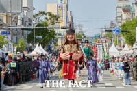 제64회 아산 성웅 이순신 축제, 무과급제 행렬·ㅇㅅㅅ게임 대성황