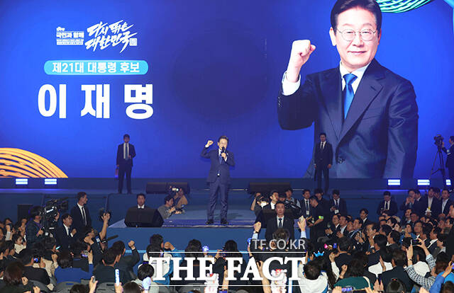 경선 당시 이재명 캠프 공보단장을 맡았던 박수현 의원도 SBS라디오 김태현의 정치쇼에 출연해 이번 대선을 이 후보가 주도할 것이라고 자신했다. /고양=박헌우 기자