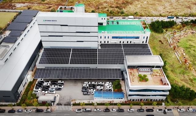 현대무벡스는 최근 오리온과 416억원 규모 진천 CDC 스마트 물류 공급계약을 체결했다. 현대무벡스 청라R&D센터. /현대무벡스