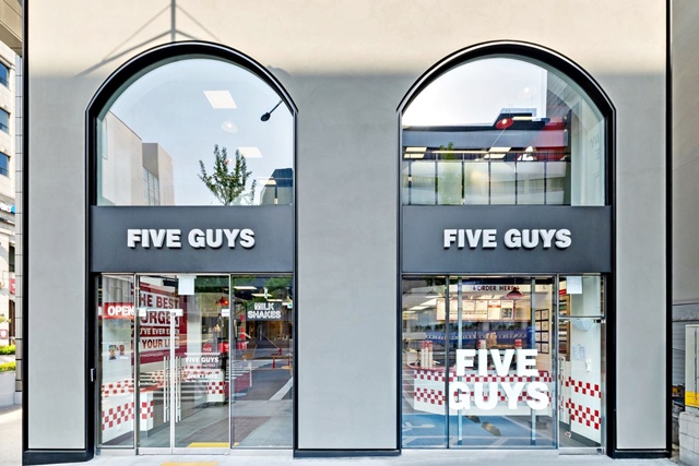 파이브가이즈가 서울 압구정에 국내 7호점을 연다. /에프지코리아