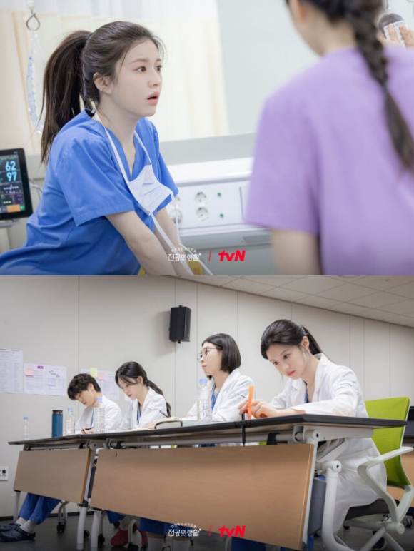 1년간 표류하다 편성을 확정한 tvN 토일드라마 언젠가는 슬기로울 전공의생활에 대한 시선이 여전히 차갑다. /tvN