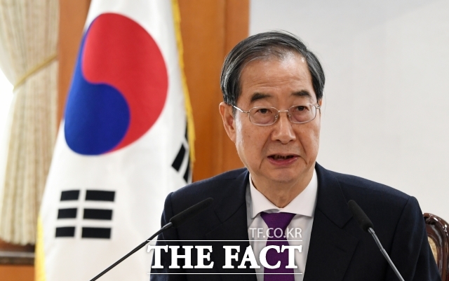 한 권한대행과 국민의힘 대선 후보 간 단일화 논의가 지지부진할 경우 보수 진영 전반에 악영향을 끼칠 수 있다는 우려가 나온다. 이른바 한덕수 피로감이 제기될 가능성도 적지 않다. /임영무 기자