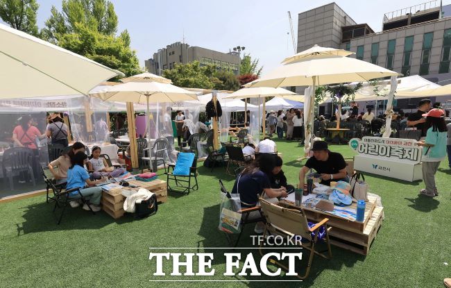 과천시는 5월 3일 에어드리공원에서 ‘과천 어린이 축제’를 개최한다./과천시