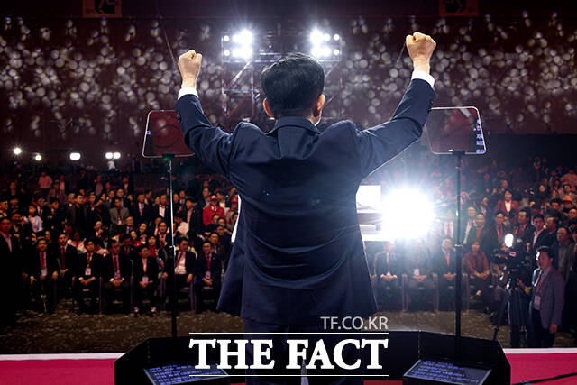 수락연설 하는 김문수 국민의힘 대선 후보. /배정한 기자