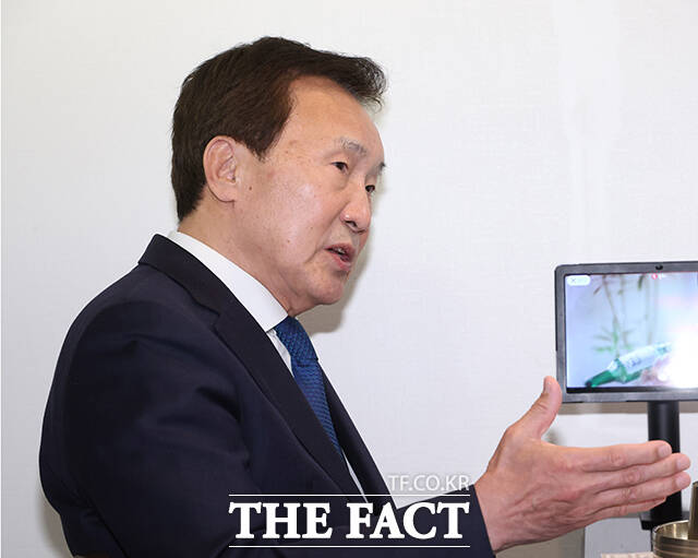 손학규 전 민주당 대표.