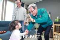  '다자녀 혜택 천국' 의령군, 아동복지 정책 더 강화…경남 육아 만족도 1위 이어간다