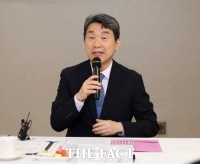  이주호, 체코원전 수출계약 보류에 