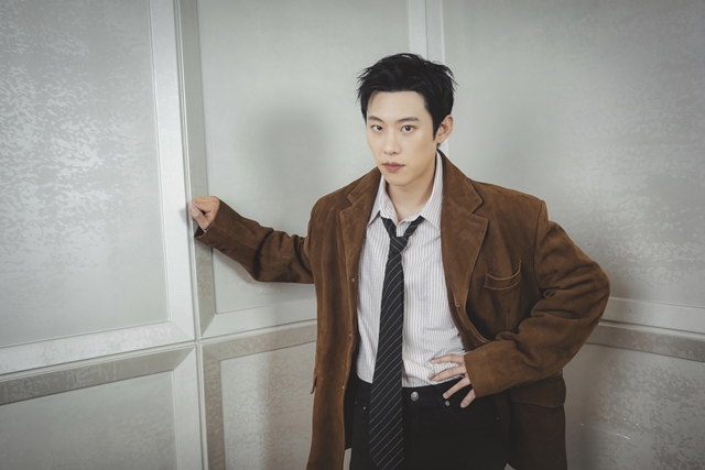 김성철은 장르물도 재밌지만 이제는 산뜻하고 힘 뺀 것도 하고 싶다고 바람을 내비쳤다. /NEW