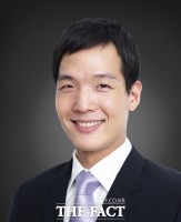  한화생명 김동원, '마이너스의 손'? 해외사업 '부진'…승계 악영향 미치나