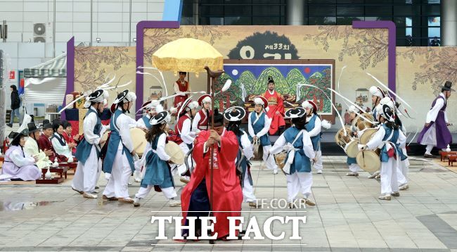 제33회 오리문화제 공연 모습. /광명시