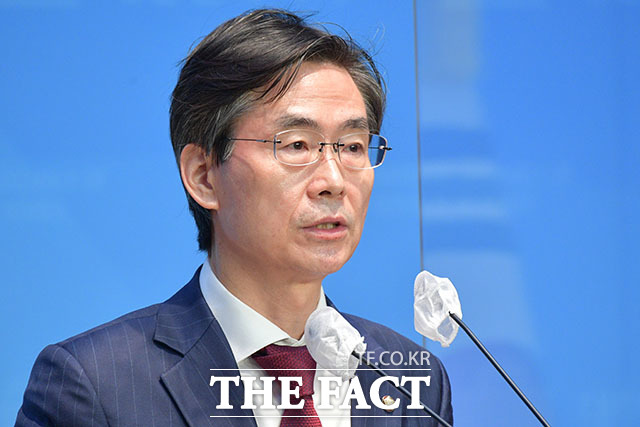 조경태 국민의힘 의원이 13일 부산시당 선대위원회 출정식에서 윤석열 전 대통령을 즉각 출당해야 한다고 주장했다. /남윤호 기자