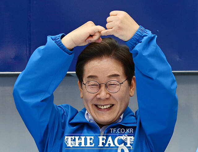 준비된 머슴을 자처한 이재명 더불어민주당 대통령 후보는 14일 부산과 창원, 통영, 거제를 가로지르며 신뢰와 통합, 책임의 리더십을 전면에 내세웠다. /배정한 기자