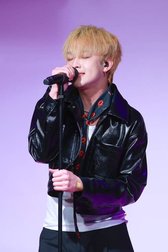 2Z의 보컬 호진은 수치적인 성과보다도 멤버들과 계속 헤어지지 않으면서 음악을 하고 싶다고 바랐다. /GOGO2020