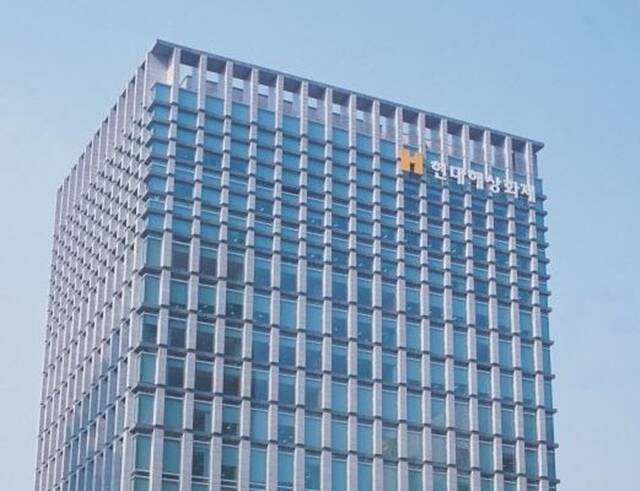 현대해상이 올해 1분기 순이익 2032억원을 기록, 전년 동기 대비 57.4% 줄어든 성적표를 받았다. /현대해상