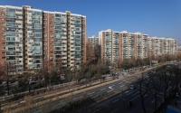  자존심 걸린 압구정...삼성 vs 현대 벌써부터 기싸움