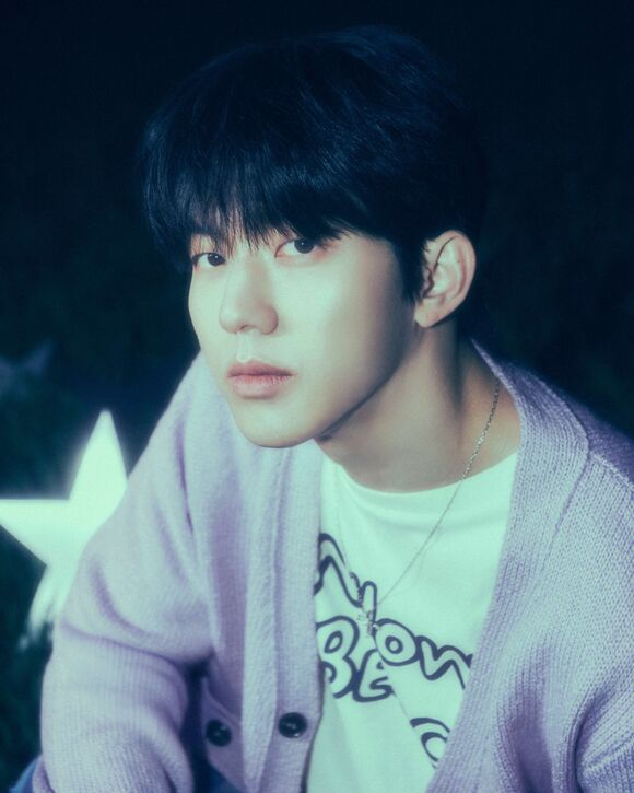 데이식스 도운은 지난해 10월 어떻게 해야 개인적으로 더 건강하게 잘 할 수 있을지 고민하고 있다며 팬 소통 플랫폼 사용을 일시 중단하겠다고 알렸다. /JYP엔터