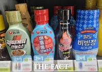  [알쏭달쏭 유통] 병에 담긴 비빔면·불닭 소스, 라면 몇 봉지 분량일까?