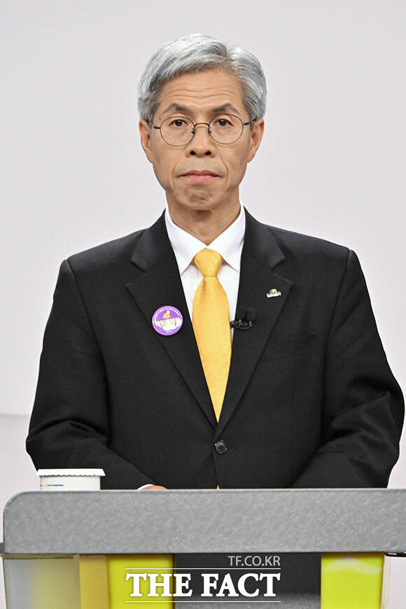 기호 5번 권영국 민주노동당 대선후보.