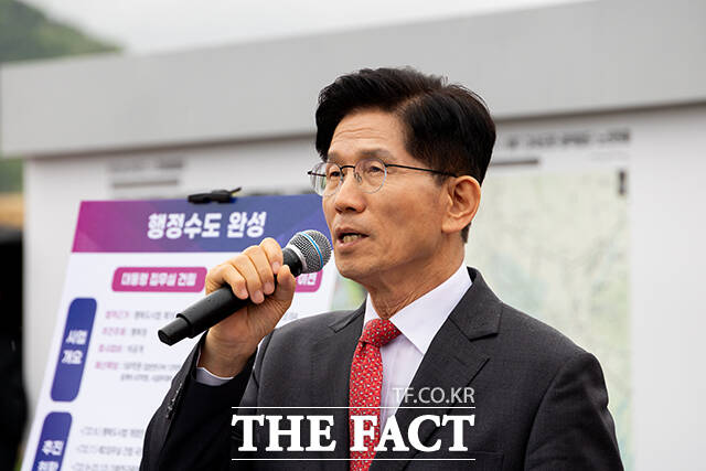 김문수 국민의힘 대선 후보가 18일 규제 판갈이를 핵심으로 하는 경제 공약을 발표했다. /임영무 기자