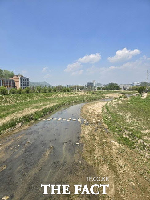 용인시 청미천 전경./용인시